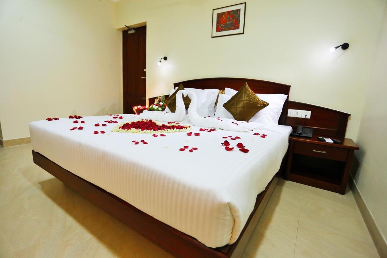 Hotel White City North Paravur Exterior foto